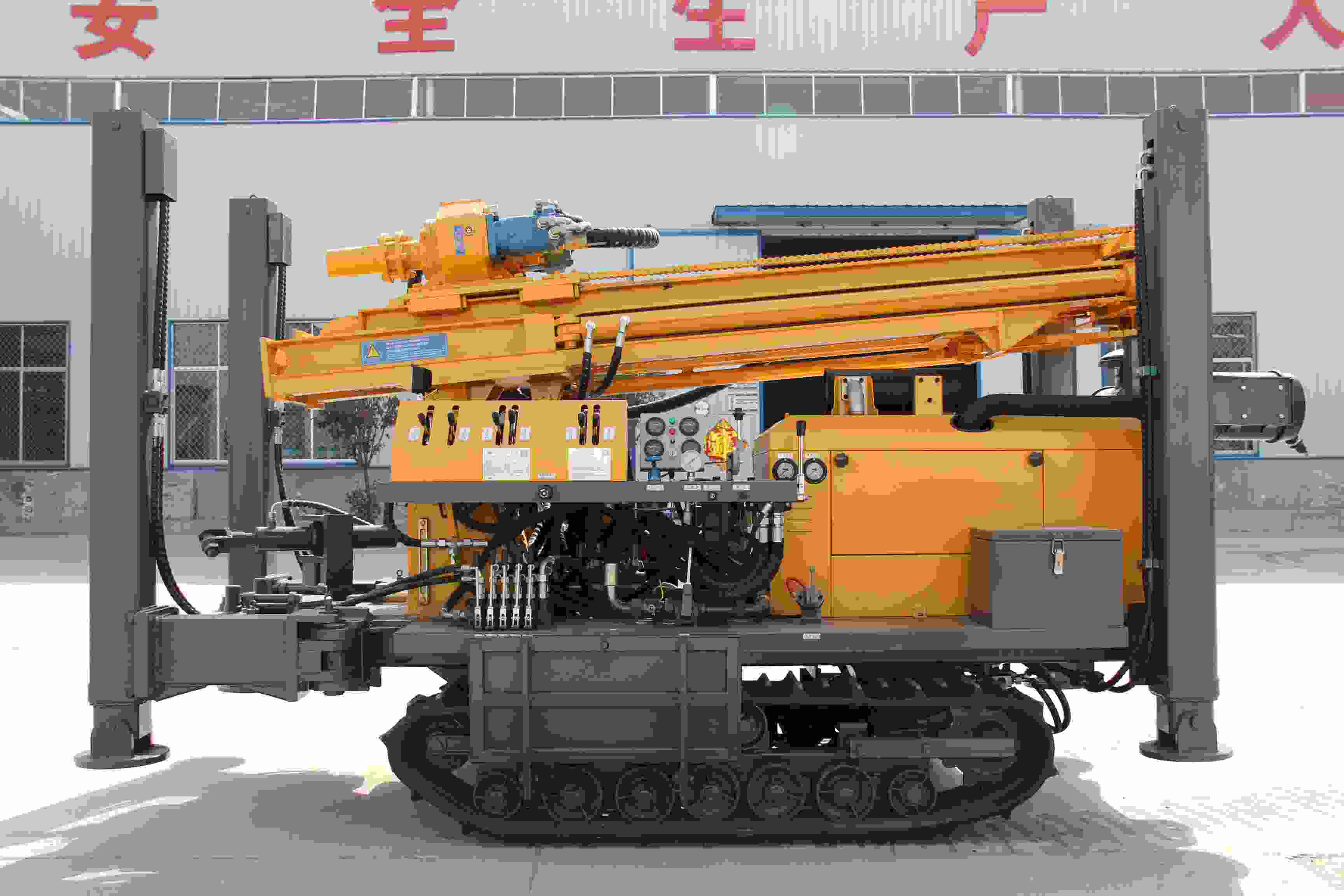 پانی کے کنویں کی سوراخ کرنے والی رگ water well drilling rig