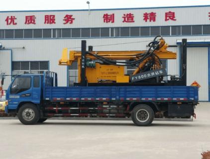 Plataforma de perfuração de poço de água