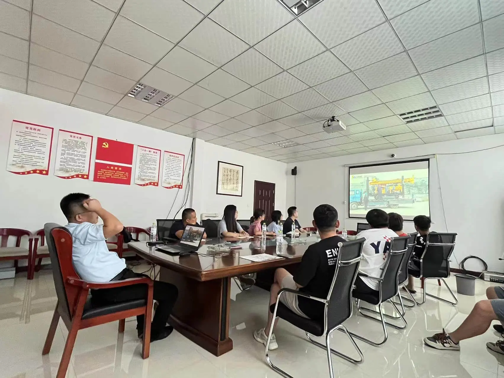 Company Display Company Display