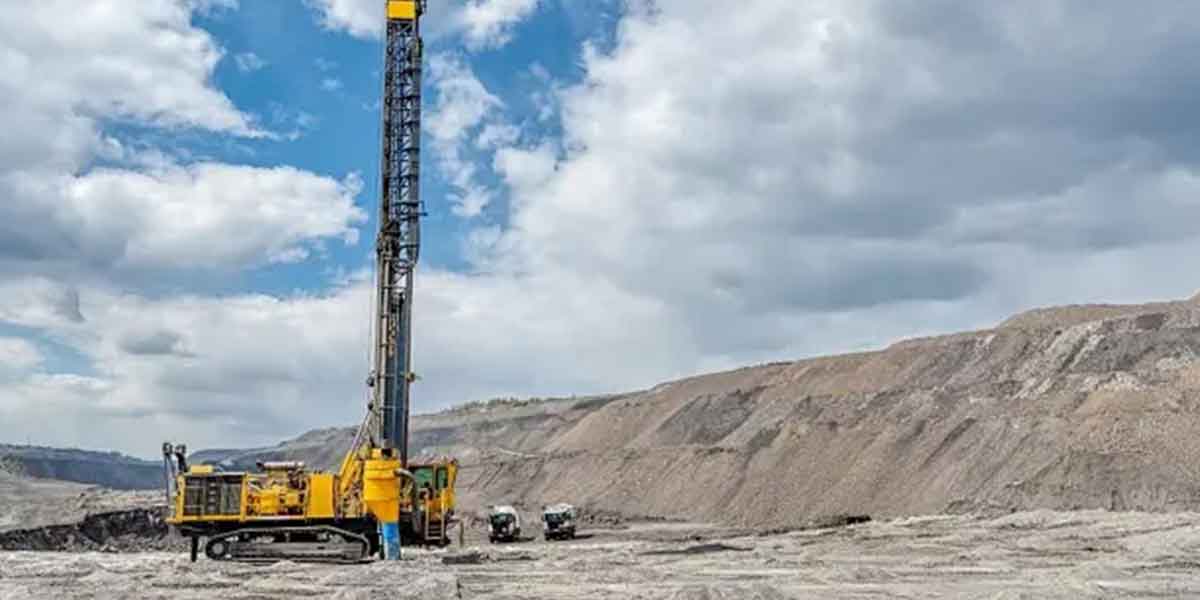 Equipo de perforación de núcleos.jpg Equipo de perforación de núcleos.jpg