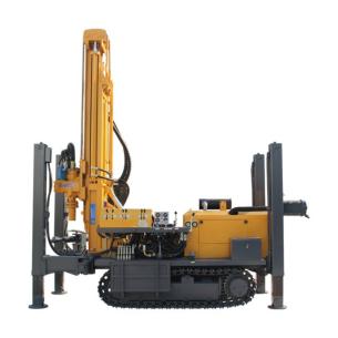 Установка для бурения водяных скважин гусеничного типа FYX180