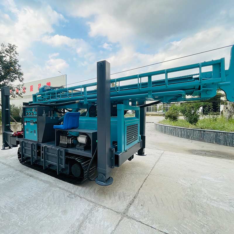 Water Drilling Equipment.jpg Water Drilling Equipment.jpg