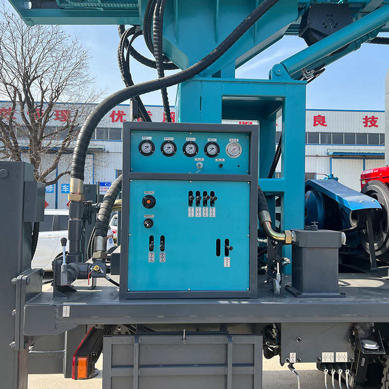 Water Well Drilling Rig Truck.jpg Water Well Drilling Rig Truck.jpg