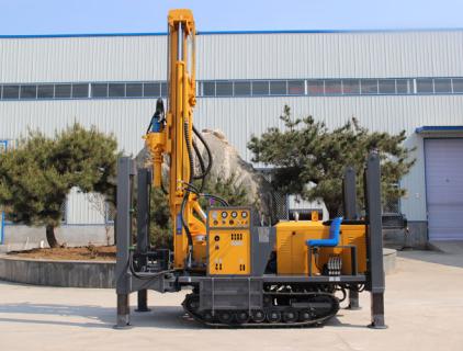 Буровая установка для бурения водяных скважин